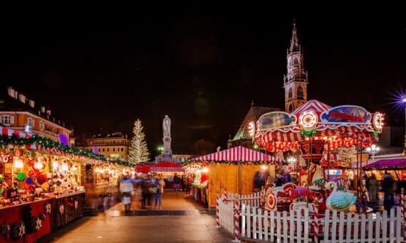 Mercatini Più Belli Di Natale Mercatini di natale più belli: ecco dove andare!