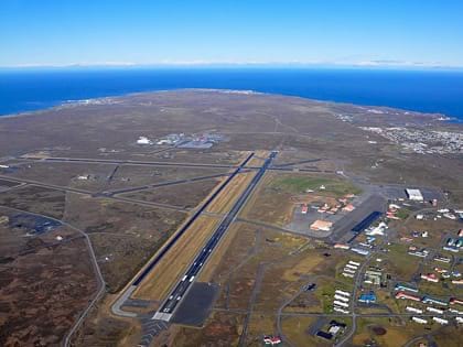 Noleggio auto all'aeroporto di Keflavik
